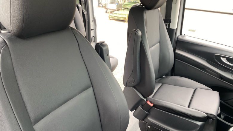 Mercedes-Benz Vito L2 Diesel Rwd 119CDI Select Crew Van 9G-Tronic